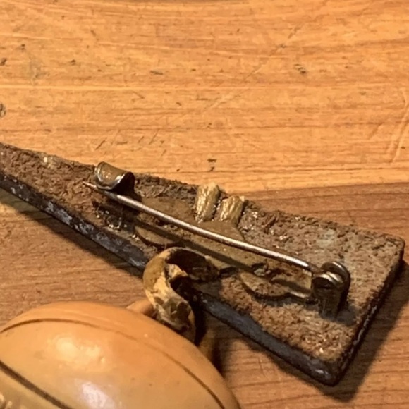 Antique 1920-1930 High School Pins & Pendant, Tonawanda, National Honor Society - Picture 16 of 16